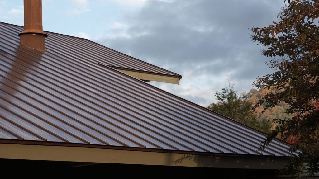 Standing Seam Metal Roof A Great Commercial Roofing Option Improving Your Home